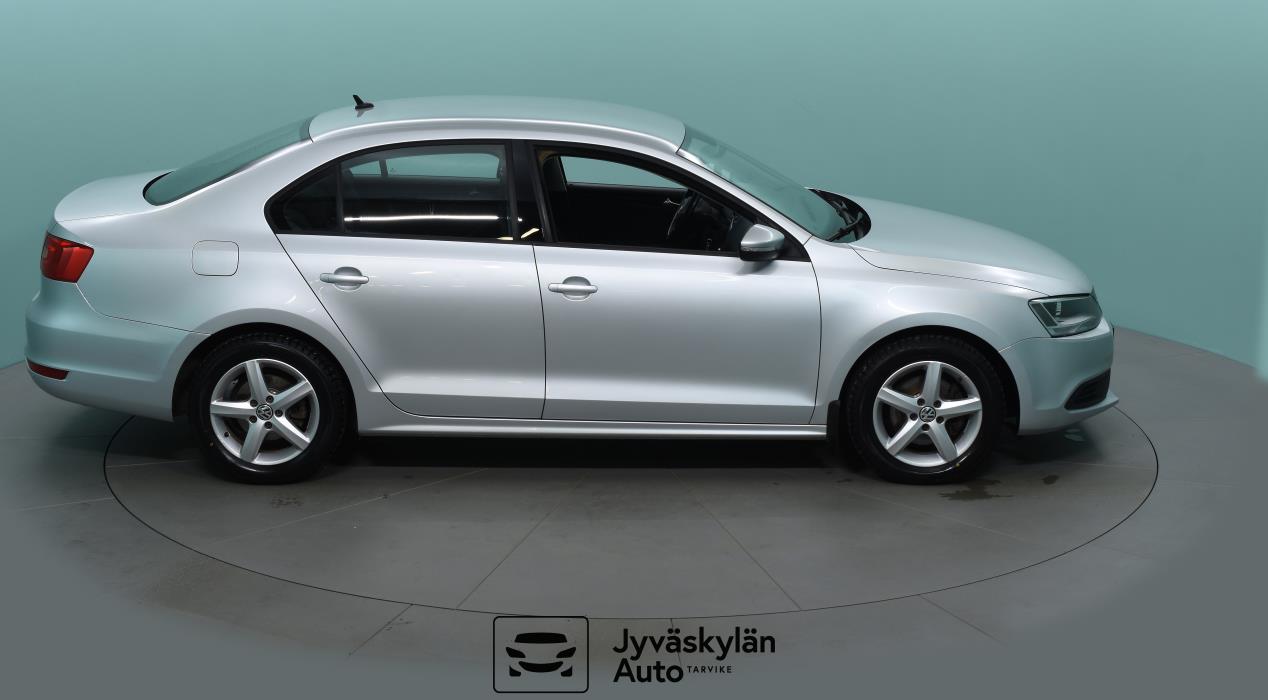 VOLKSWAGEN Jetta 2013