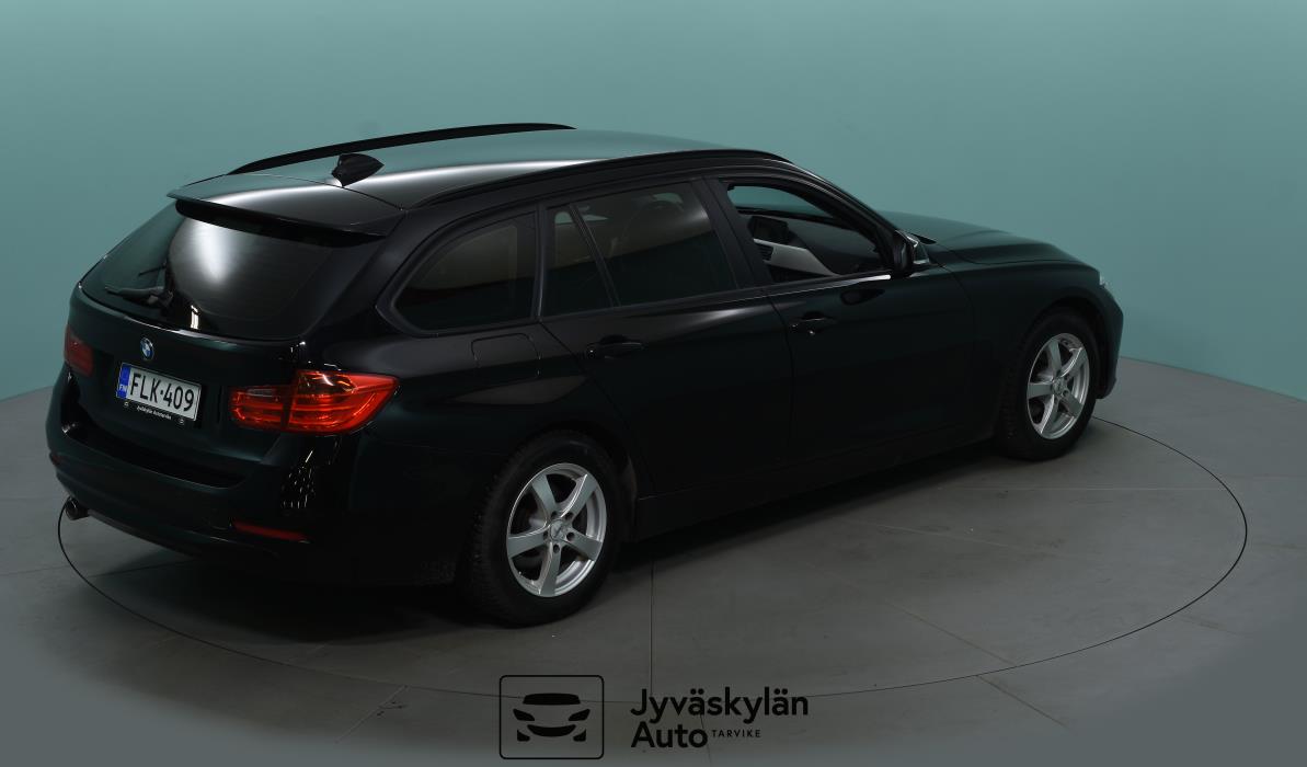 BMW 318 2014
