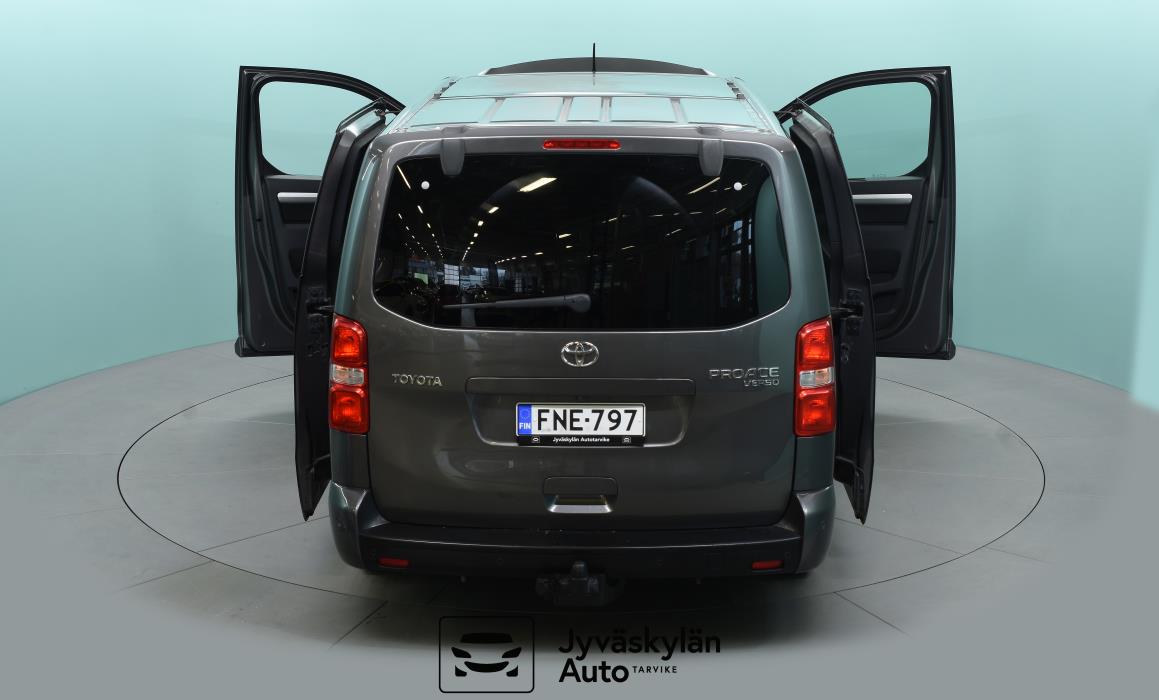 TOYOTA Proace Verso 2018
