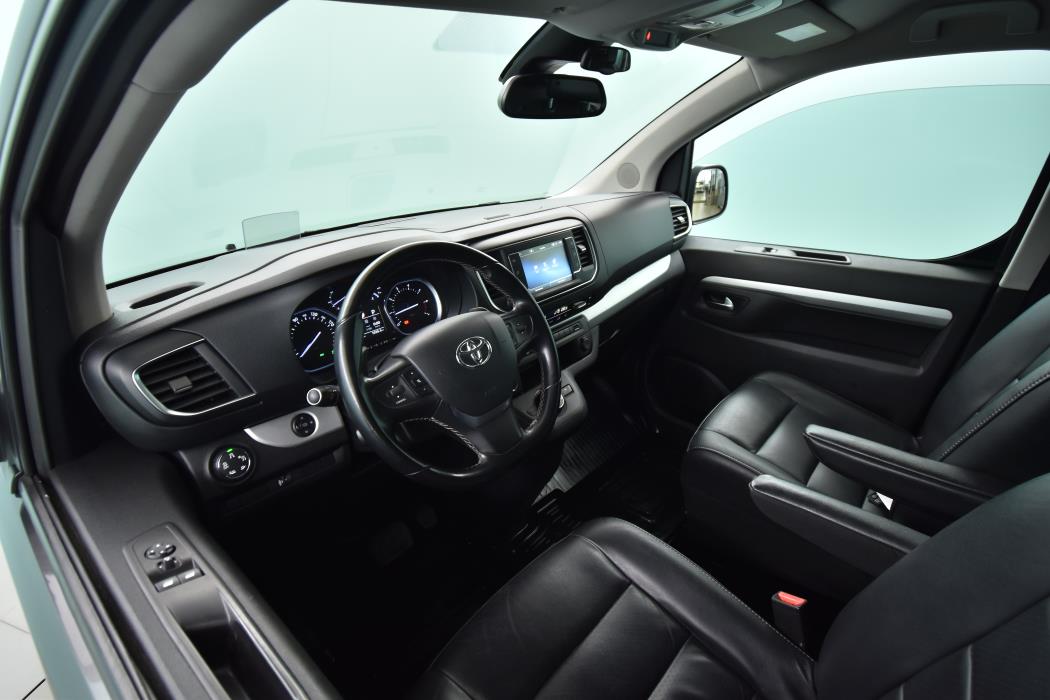 TOYOTA Proace Verso 2018