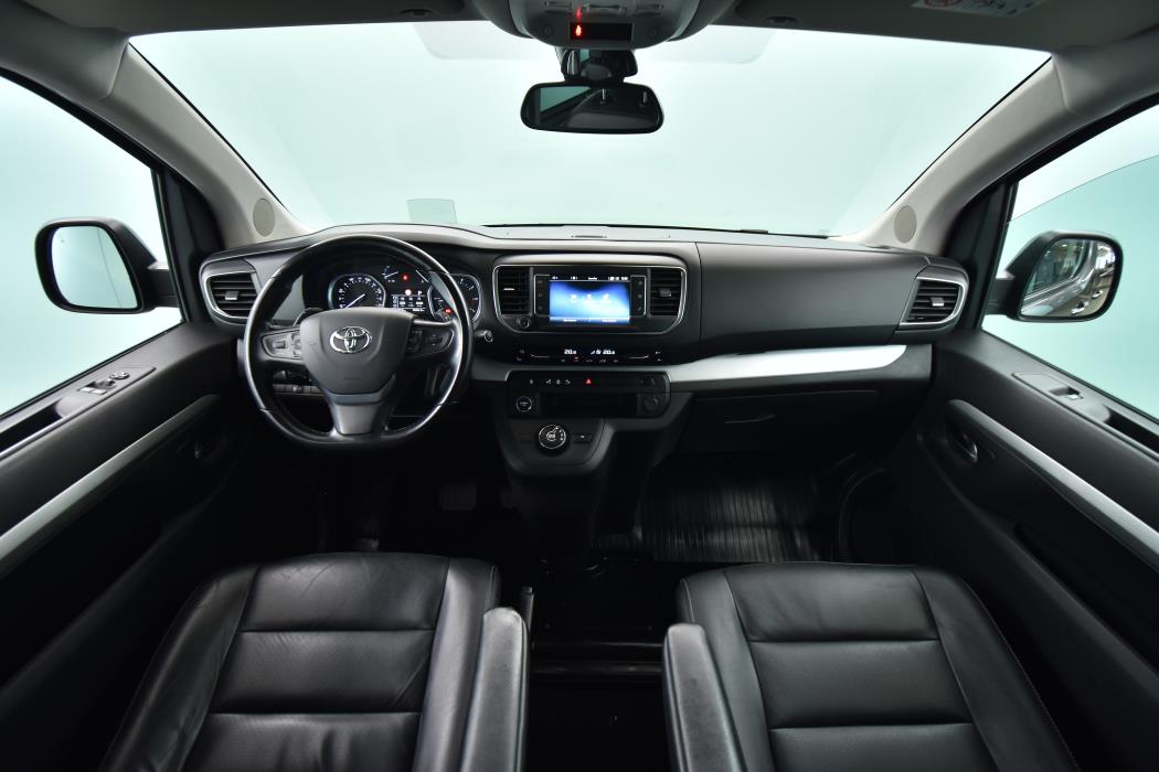 TOYOTA Proace Verso 2018