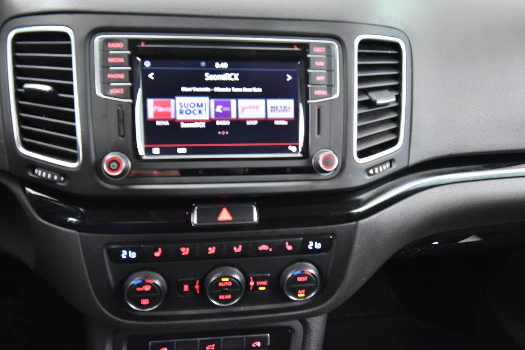 VOLKSWAGEN Sharan 2020