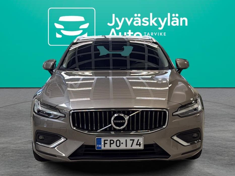 VOLVO V60 2020