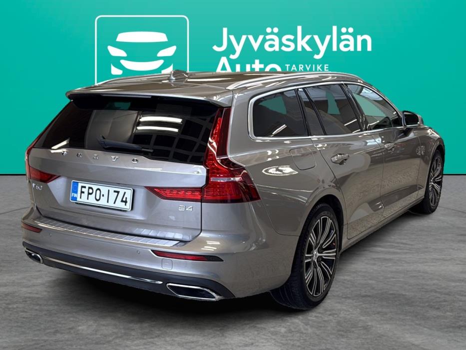 VOLVO V60 2020