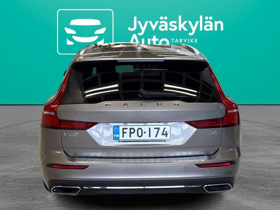 VOLVO V60 2020