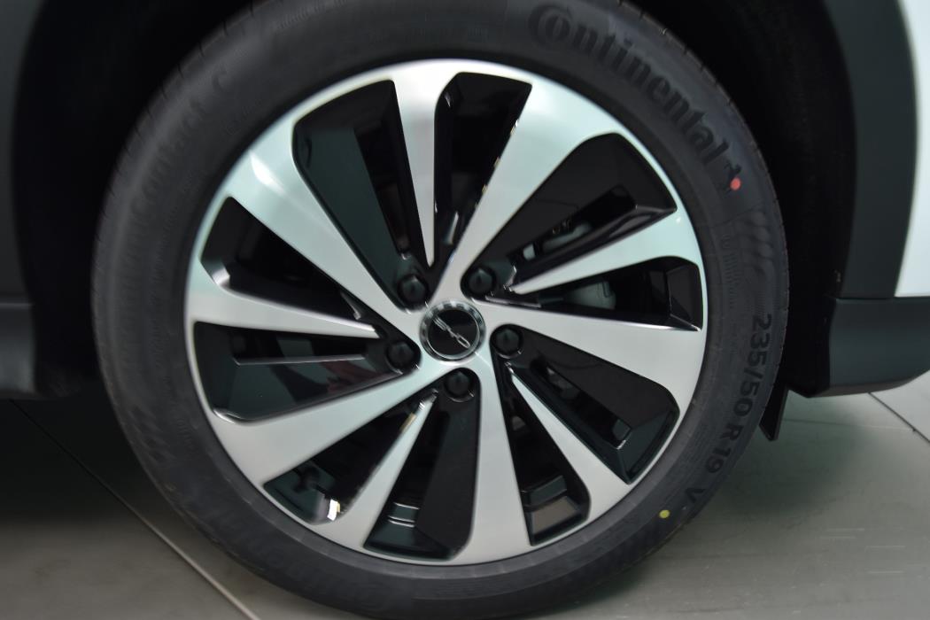BYD Seal U DM-i 2026