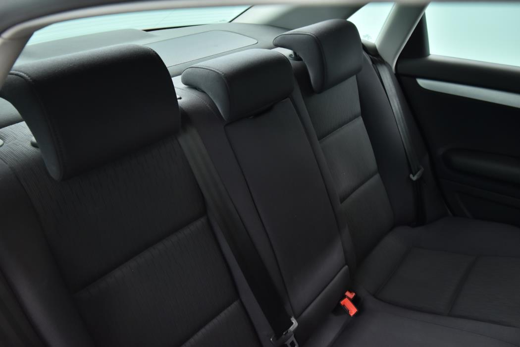AUDI A4 2006