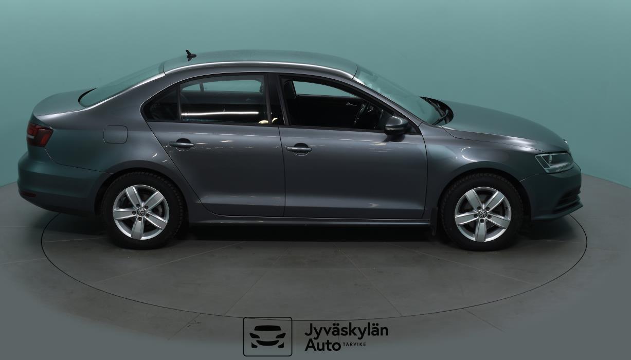 VOLKSWAGEN Jetta 2017