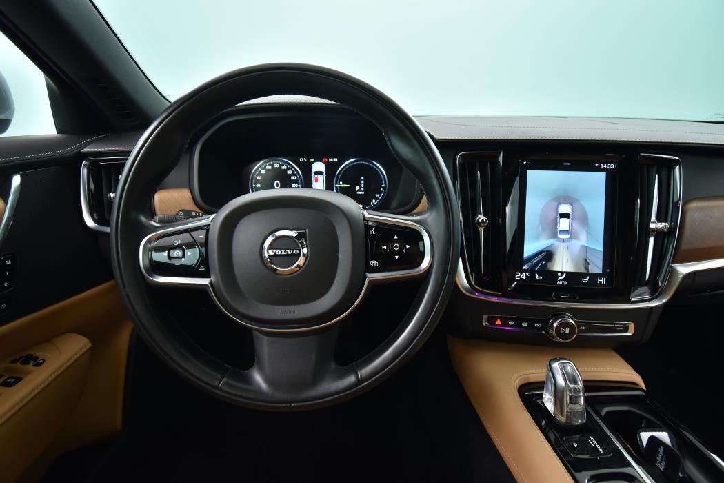 VOLVO S90 2019