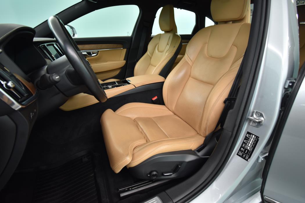 VOLVO S90 2019