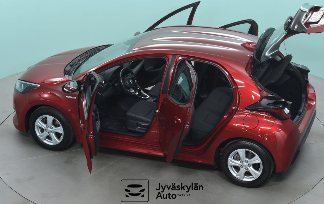 TOYOTA Yaris 2020