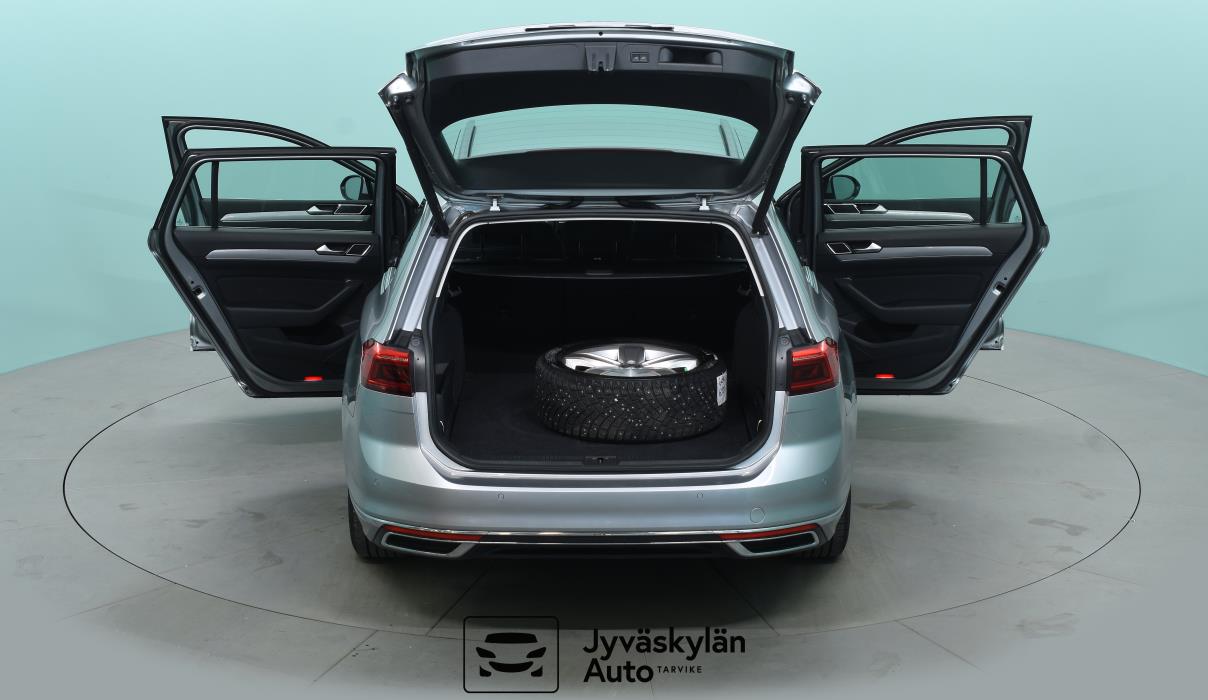 VOLKSWAGEN Passat 2021