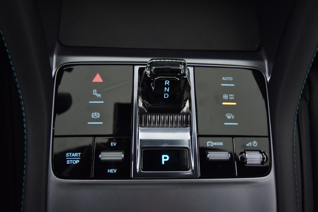 BYD Seal U DM-i 2026