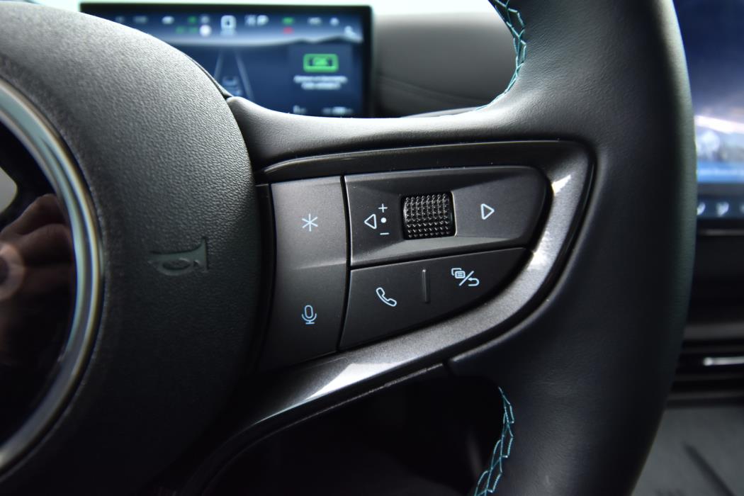 BYD Seal 6 DM-i 2025