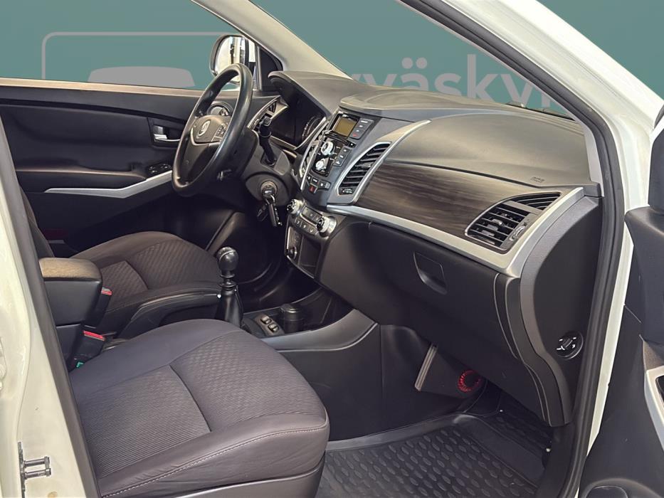 SSANGYONG Korando 2015