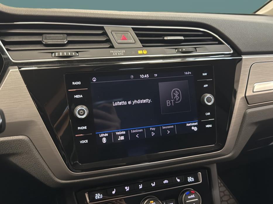 VOLKSWAGEN Touran 2018