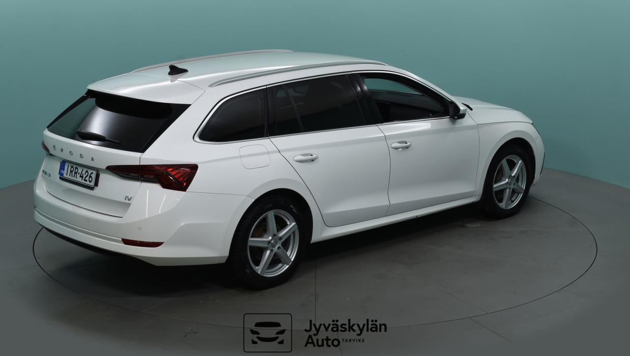 SKODA Octavia 2021