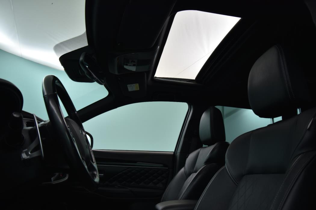 MITSUBISHI Outlander PHEV 2021