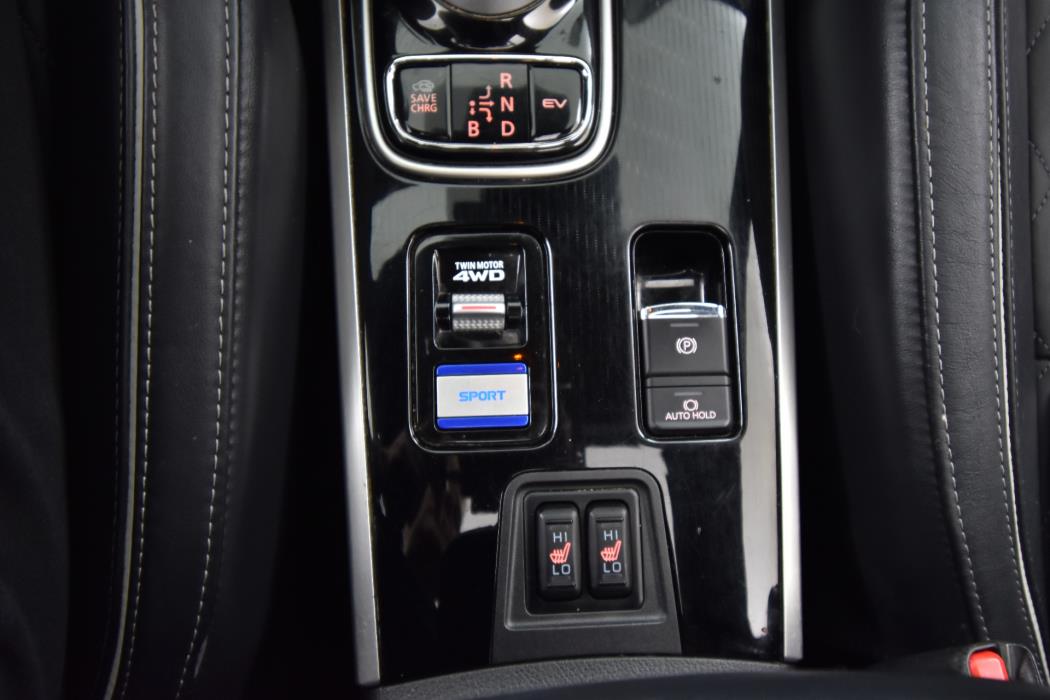 MITSUBISHI Outlander PHEV 2021
