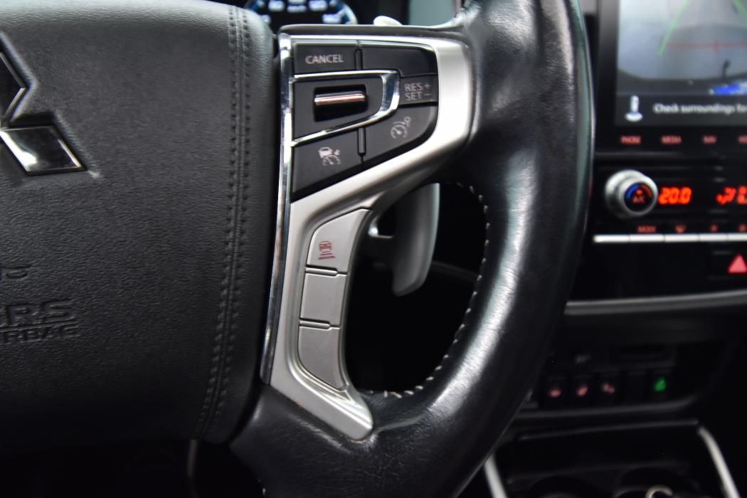MITSUBISHI Outlander PHEV 2021