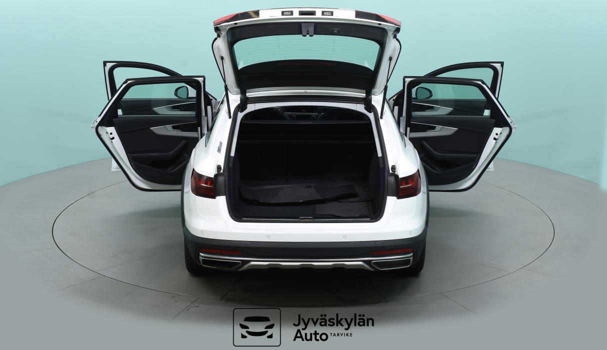 AUDI A4 allroad quattro 2020