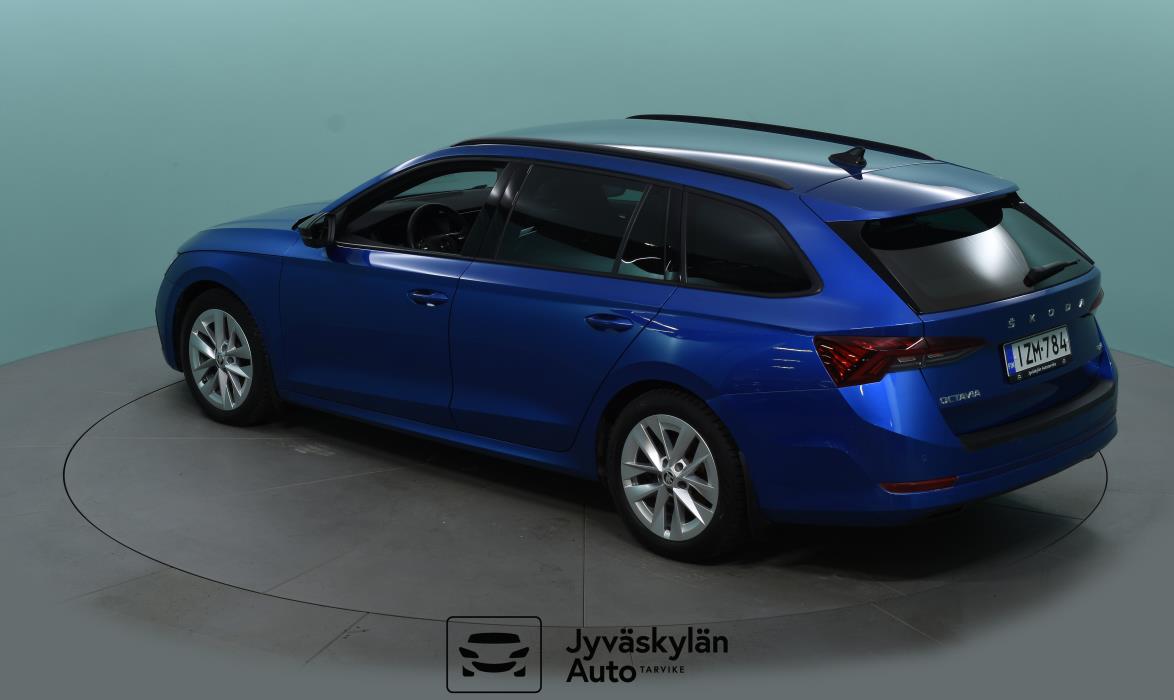 SKODA Octavia 2021