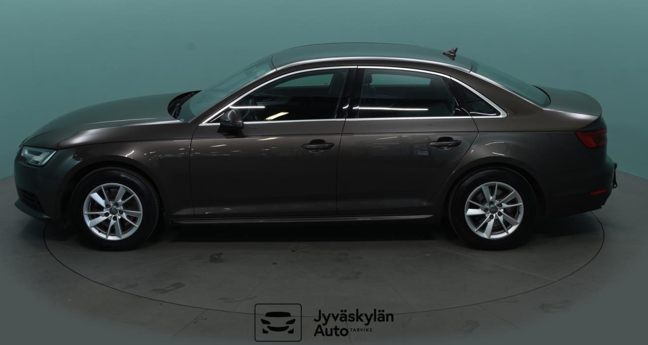 AUDI A4 2017
