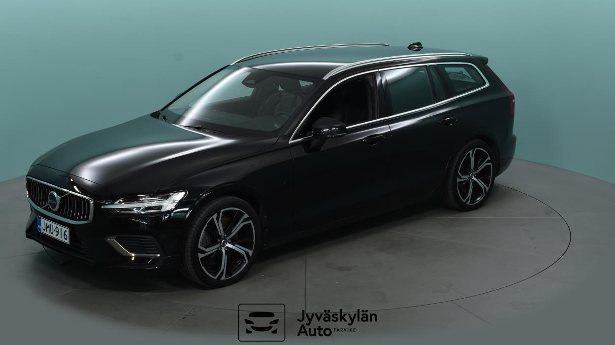 VOLVO V60 2022