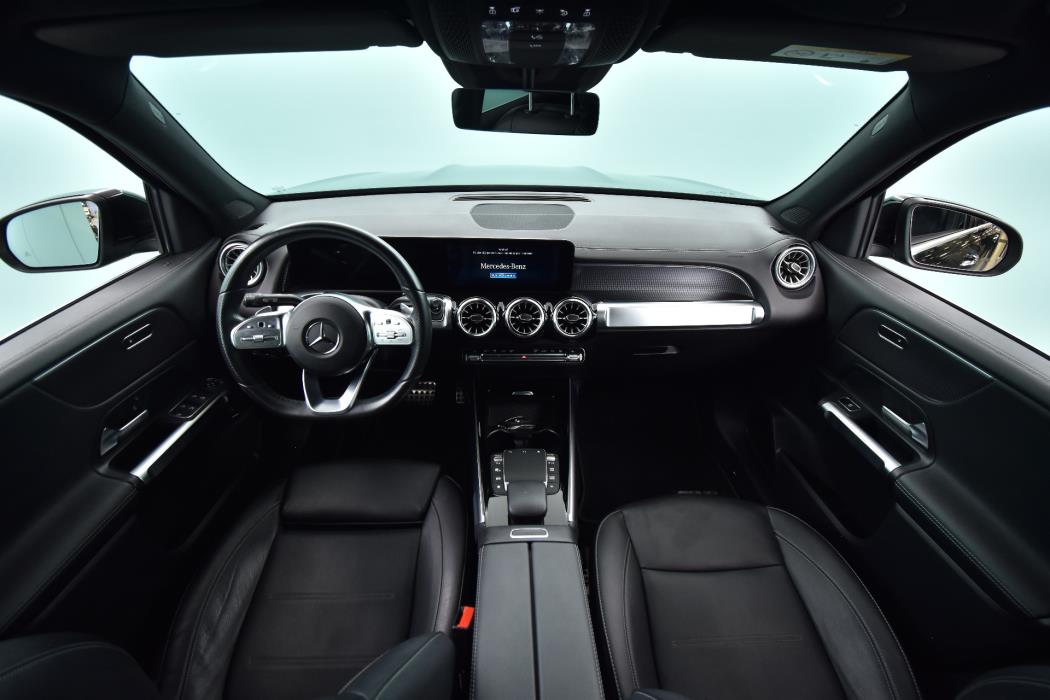 MERCEDES-BENZ EQB 2022