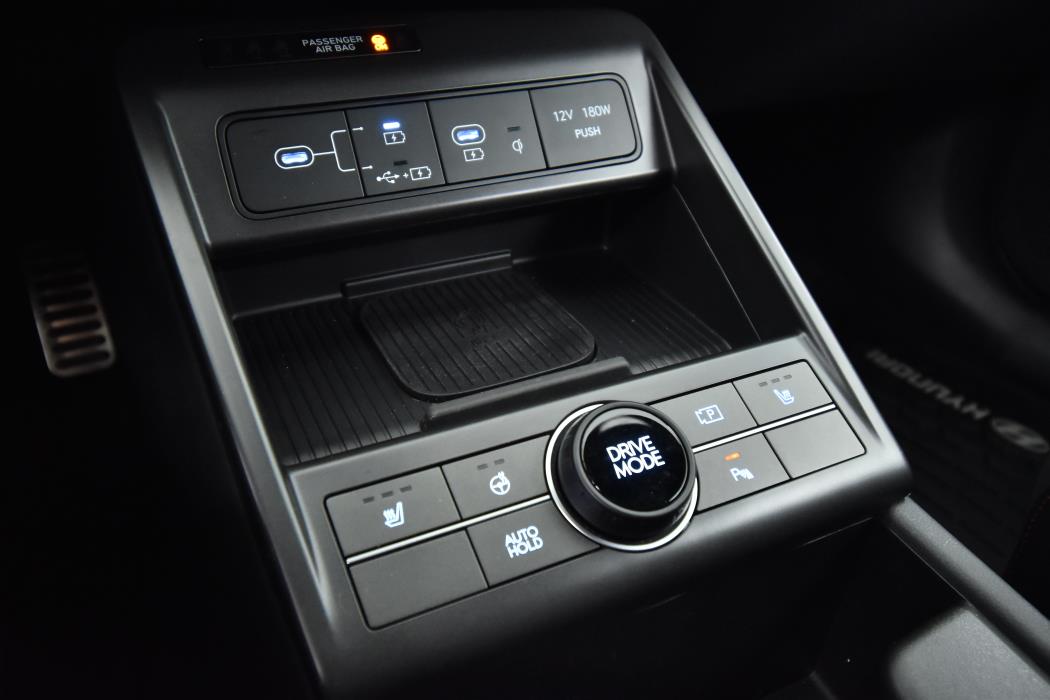 HYUNDAI KONA Electric 2025