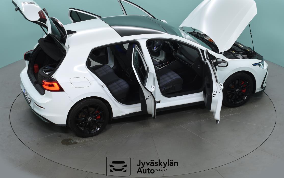 VOLKSWAGEN Golf 2022