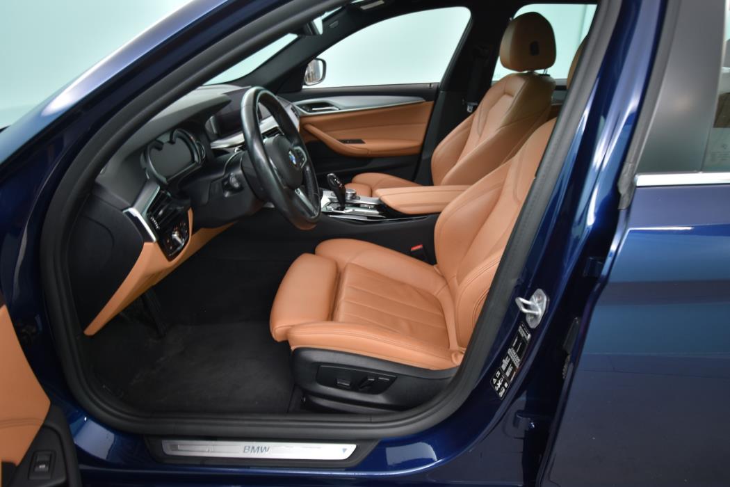 BMW 520 2019