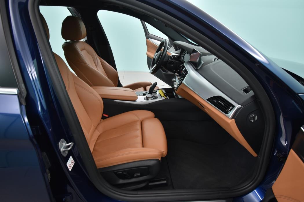 BMW 520 2019
