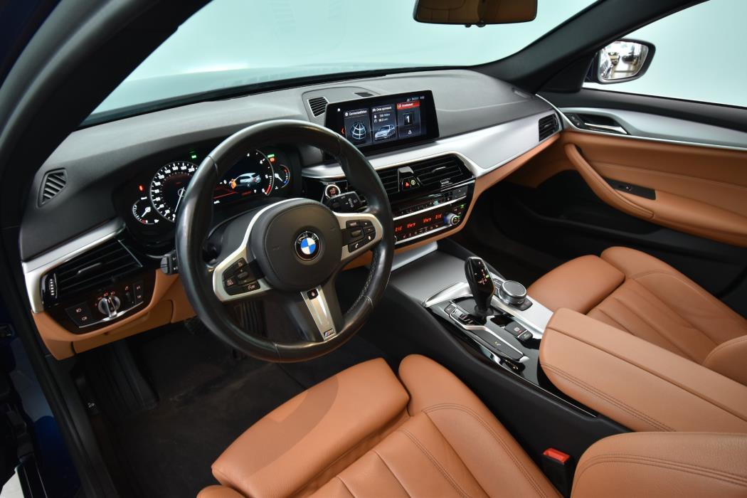 BMW 520 2019