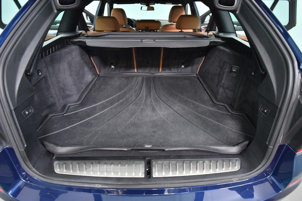 BMW 520 2019