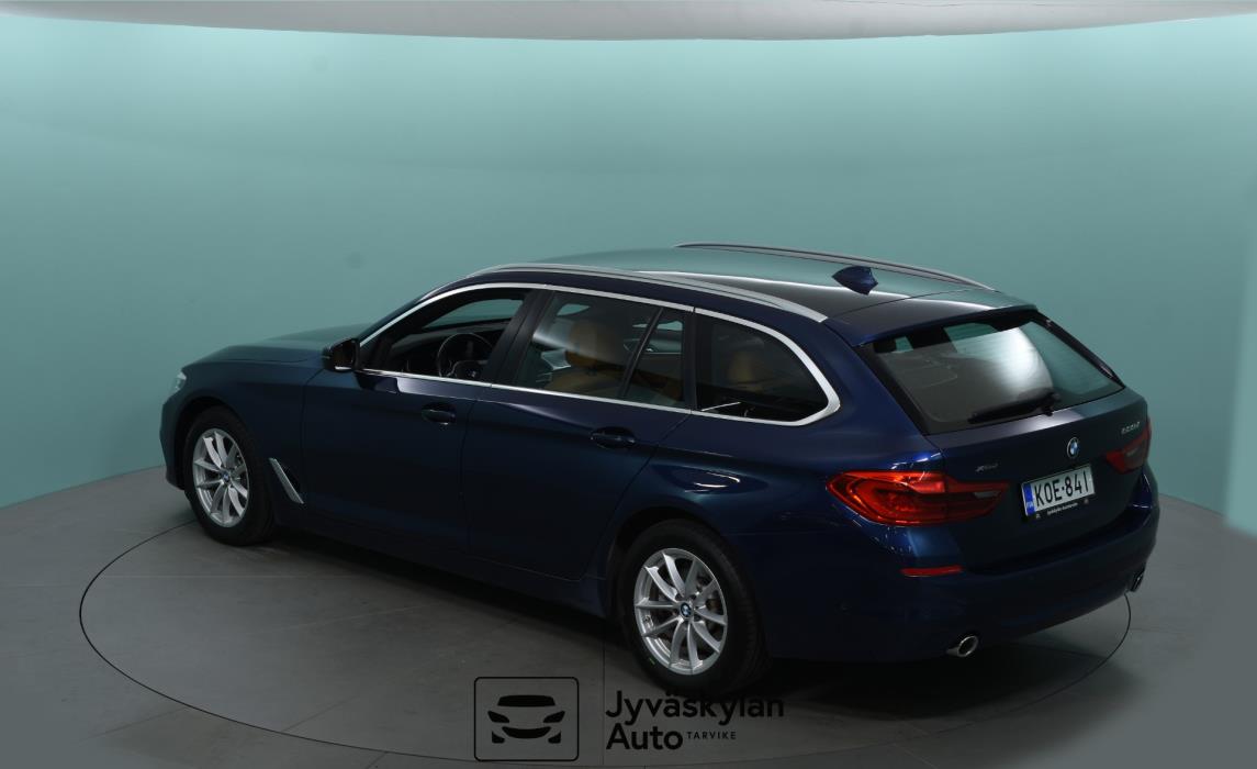 BMW 520 2019