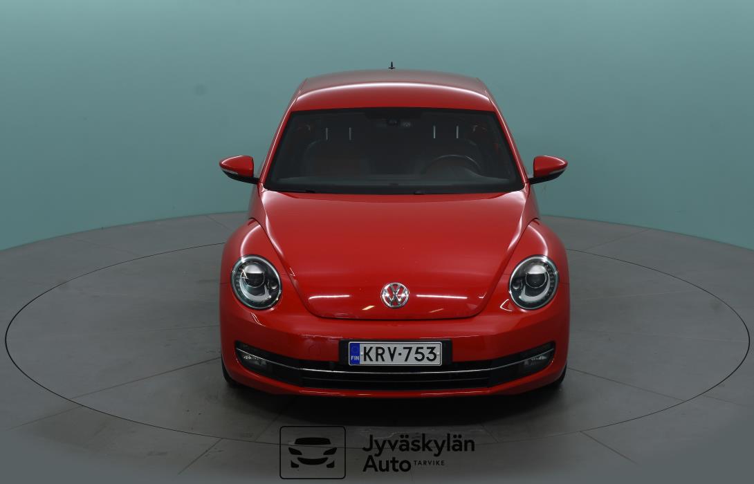 VOLKSWAGEN Beetle 2013