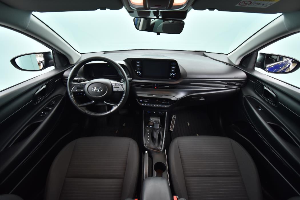 HYUNDAI i20 Hatchback 2021