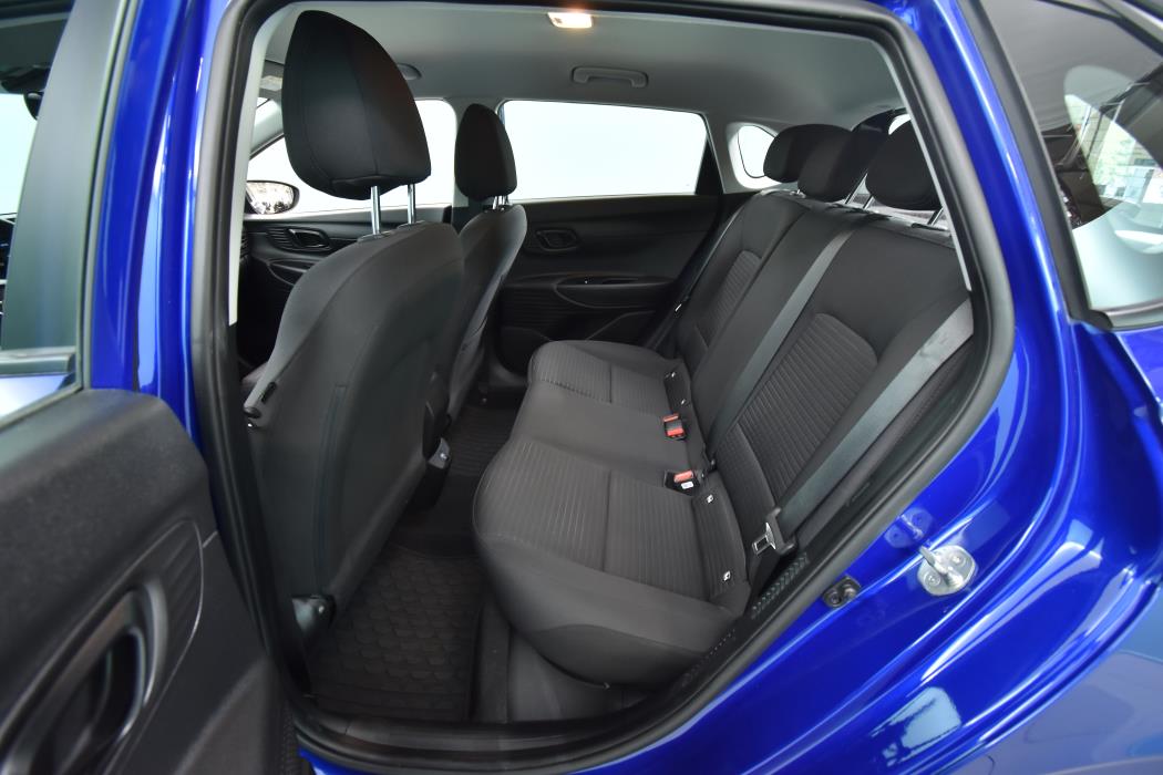 HYUNDAI i20 Hatchback 2021