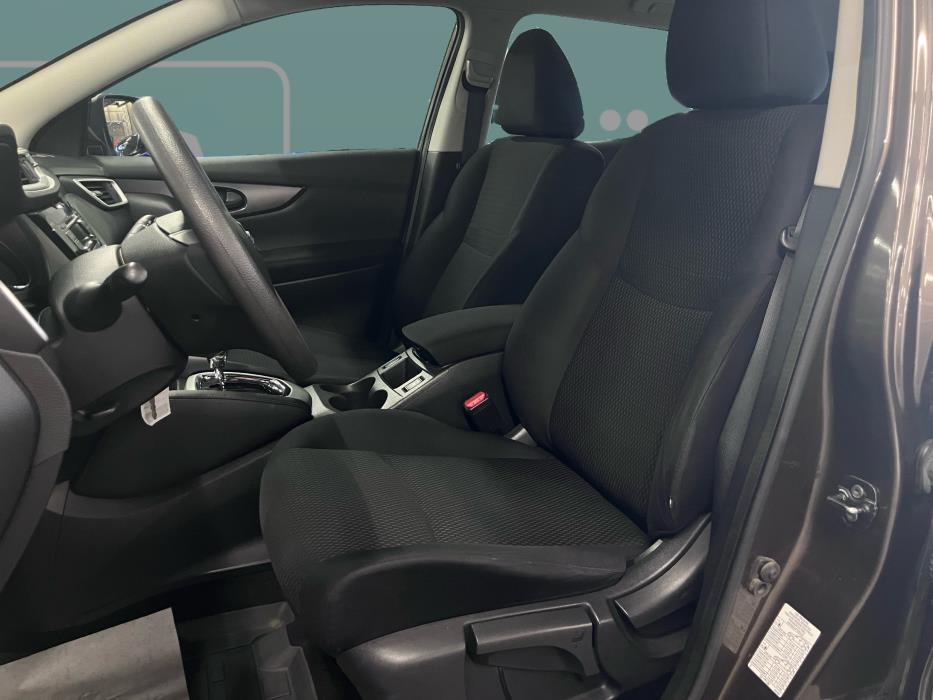 NISSAN Qashqai 2017