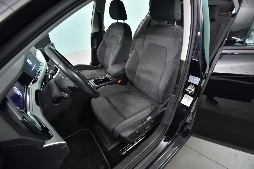 VOLKSWAGEN Golf 2020
