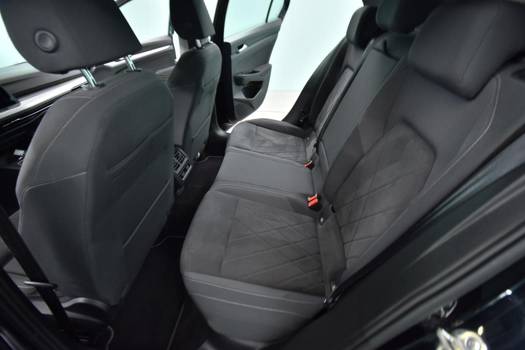 VOLKSWAGEN Golf 2020