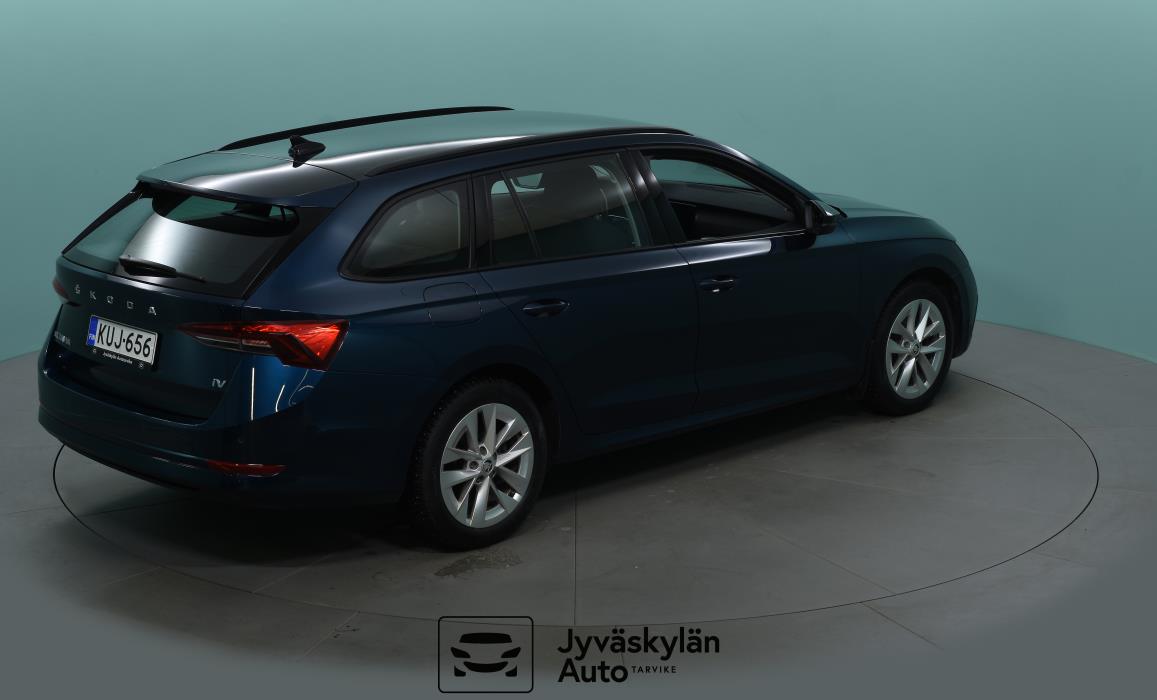 SKODA Octavia 2021