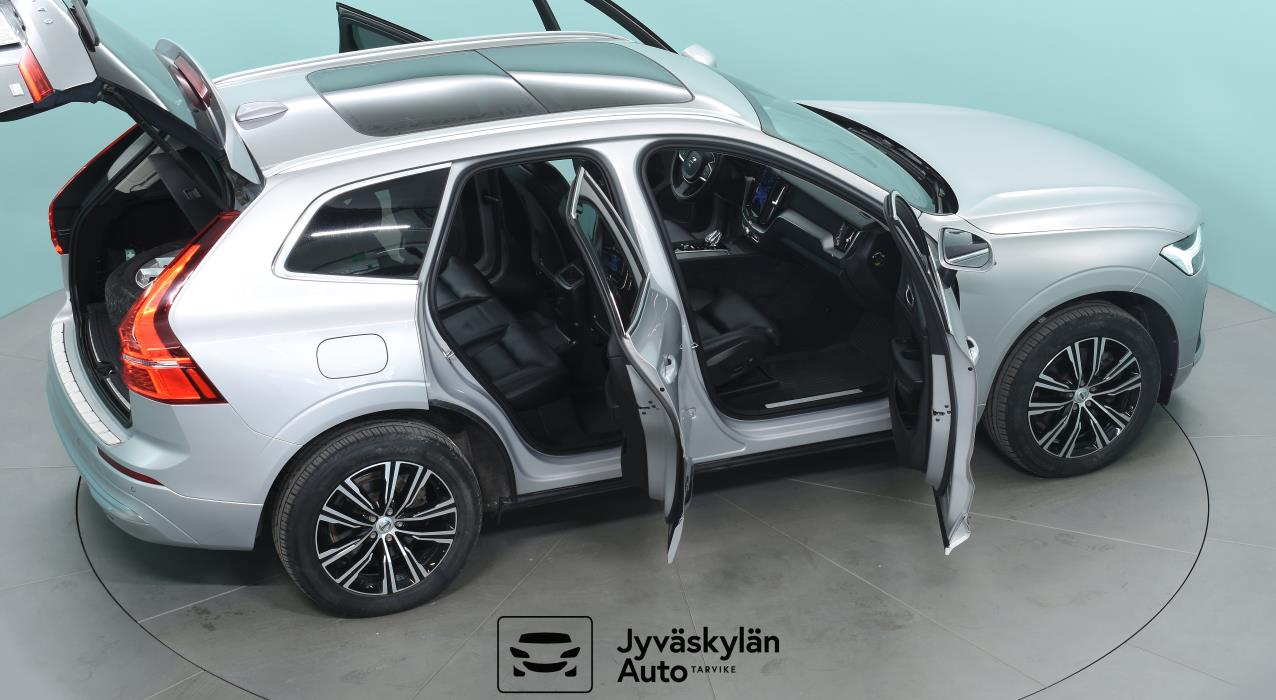 VOLVO XC60 2021