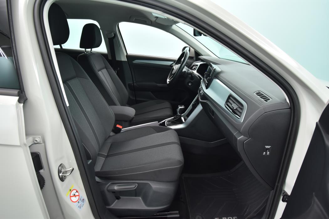 VOLKSWAGEN T-Roc 2022