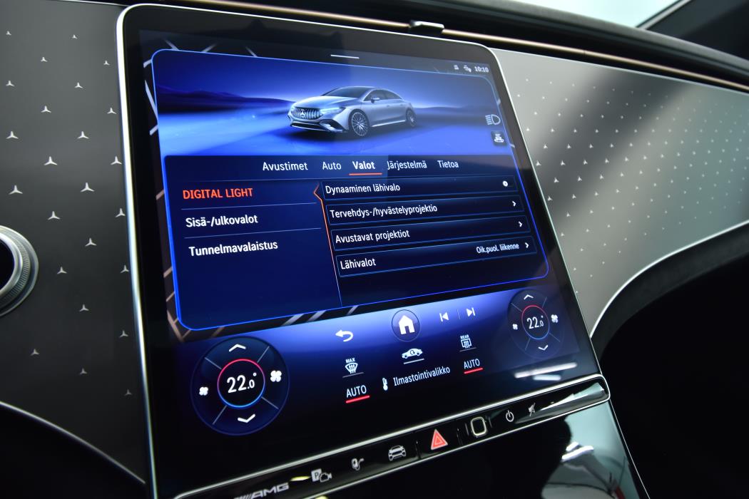 MERCEDES-BENZ EQE 2022