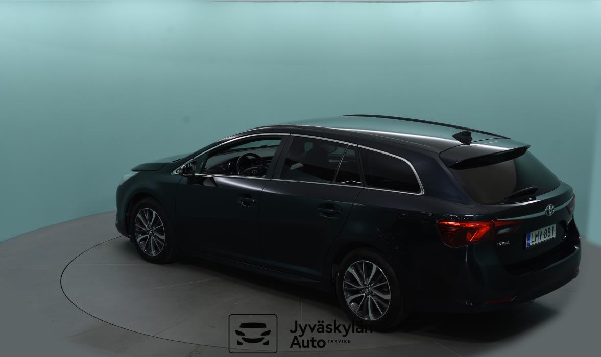 TOYOTA Avensis 2016