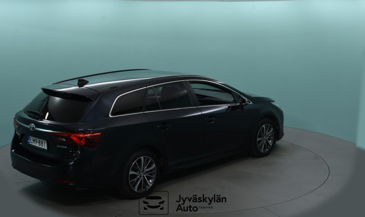 TOYOTA Avensis 2016