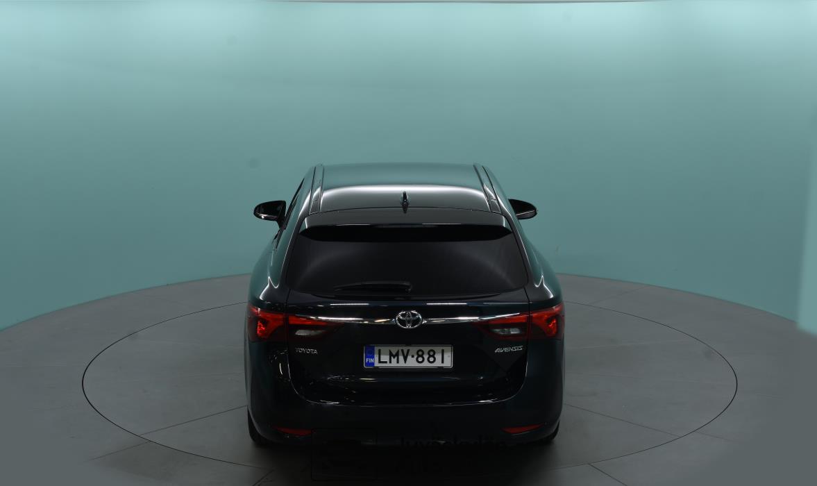 TOYOTA Avensis 2016