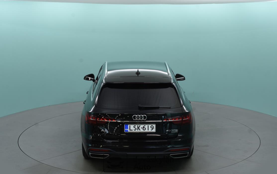 Audi A4 2023